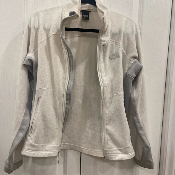 The North Face Women’s Fleece Zip Jacket | Full Zip | Light Gray | Size M - Picture 3 of 6